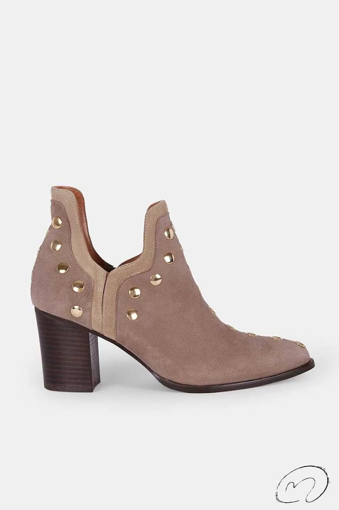 Punky Boots Ante Beige Con Tacón Tachas Oro 7Cm-MICUIR New